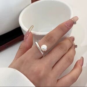 Elegant 925 Sterling Silver Round Pearl Ring. Wedding Adjustable Ring 💍